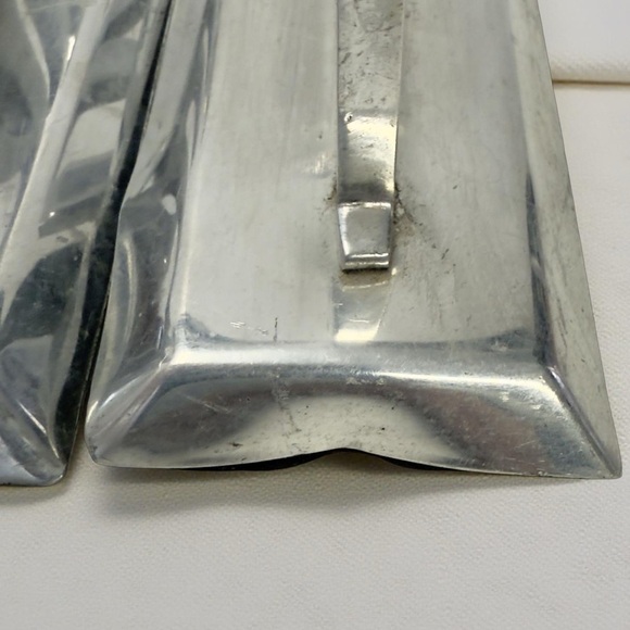 Vintage Home Decor Faith and Love Silver-tone Aluminum Plaques - Picture 6 of 7